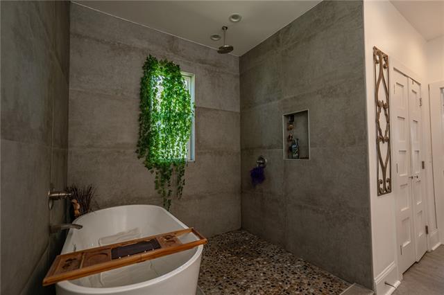 2009 Center Street Arabi, LA 70032 - Photo 26 of 58