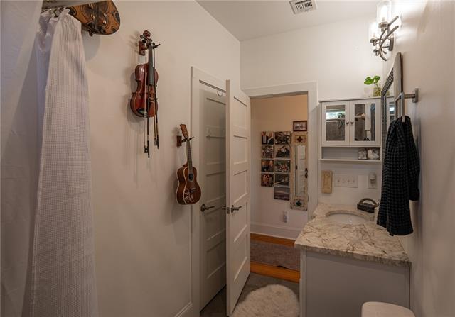 2009 Center Street Arabi, LA 70032 - Photo 35 of 58