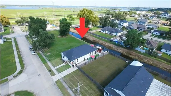 $319,000 | 2009 Center Street, Arabi, LA 70032