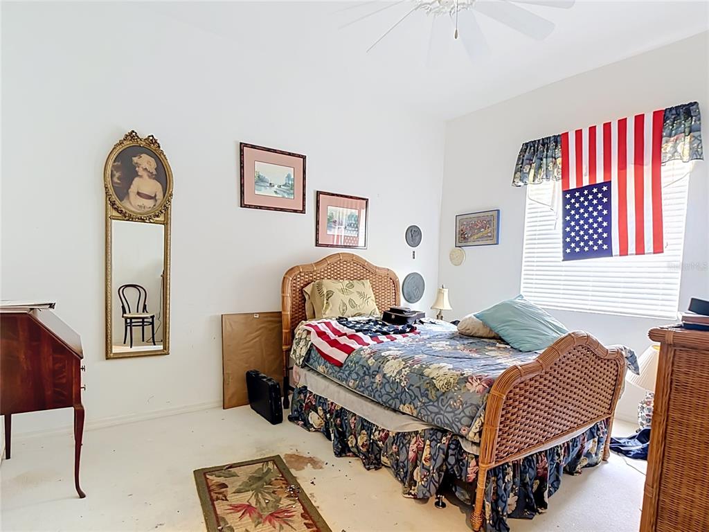 2221 Oxford Ridge Circle Lehigh Acres, FL 33973 - Photo 32 of 98