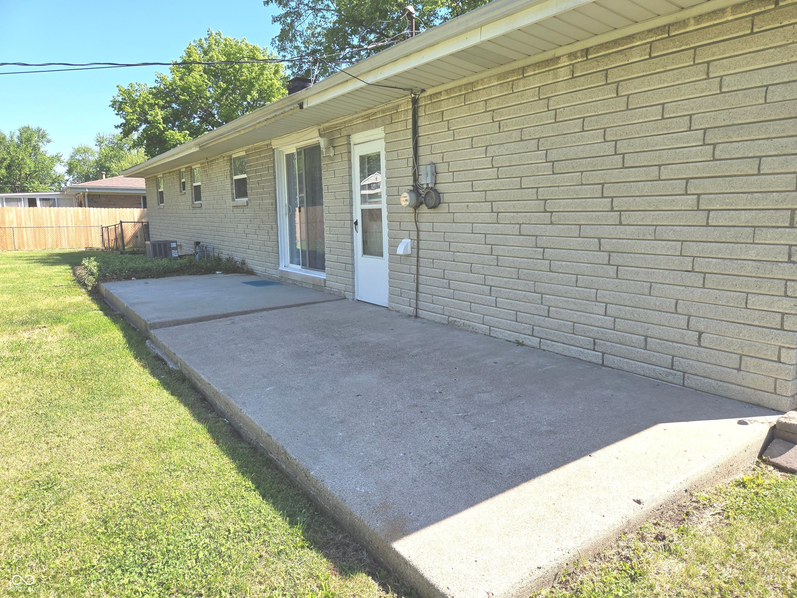 2928 South Kenmore Road Indianapolis, IN 46203 - Photo 16 of 17 Gallery Image 16