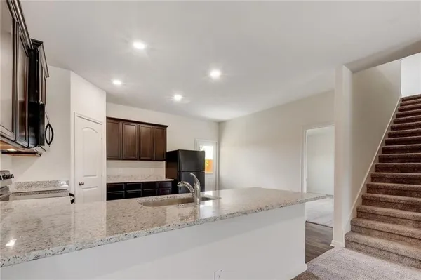 $1,850 | 317 Hyacinth Way, Jarrell, TX 76537