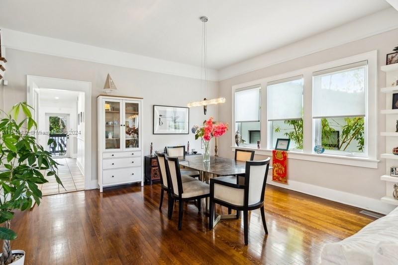 428 Southwest 23rd Road Miami, FL 33129 - Photo 13 of 41