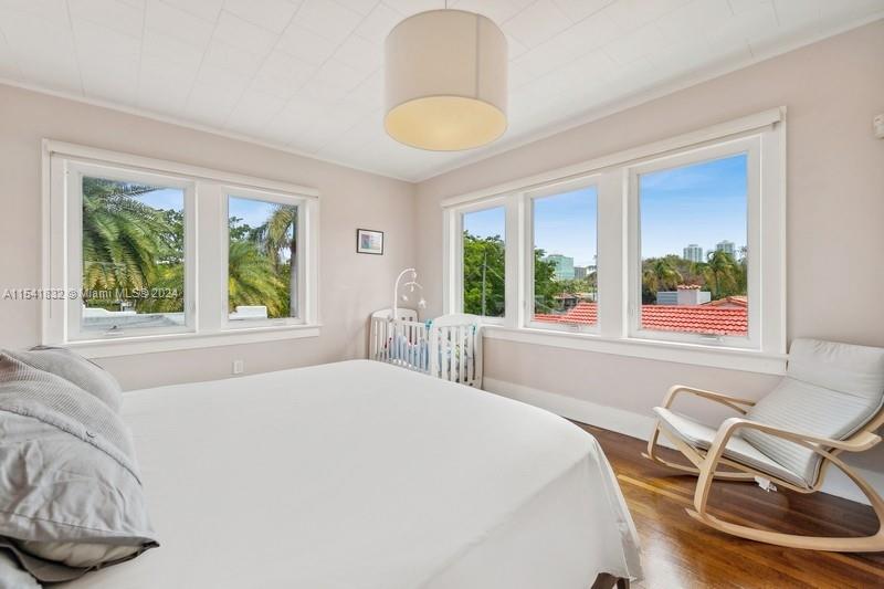 428 Southwest 23rd Road Miami, FL 33129 - Photo 24 of 41