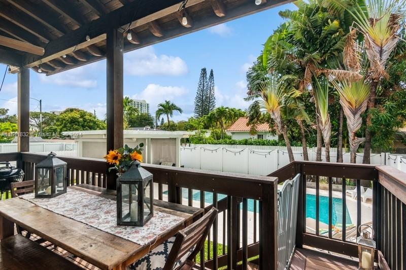 428 Southwest 23rd Road Miami, FL 33129 - Photo 31 of 41 LA TERRACE DINING