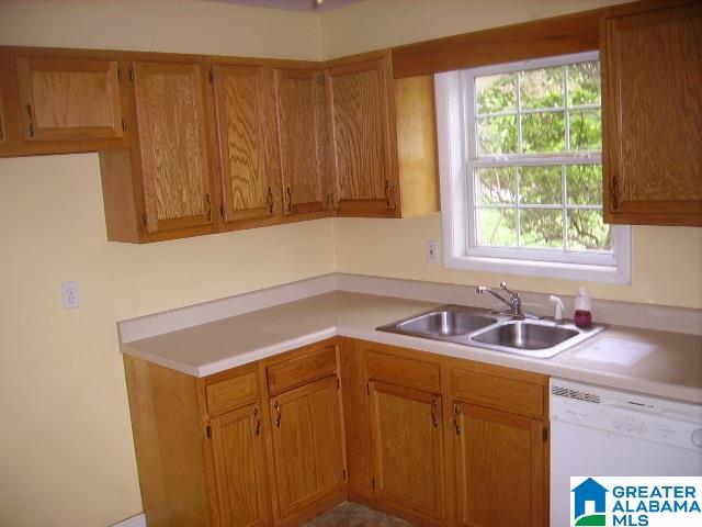 2300 24th Street Southwest Birmingham, AL 35208 - Photo 6 of 23