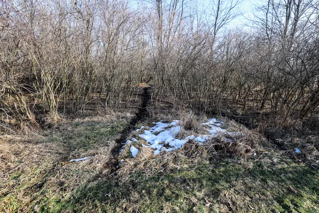 $899,000 | 1767 Flanders Road, Charlotte, MI 48813