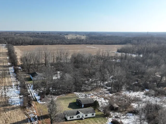 $899,000 | 1767 Flanders Road, Charlotte, MI 48813