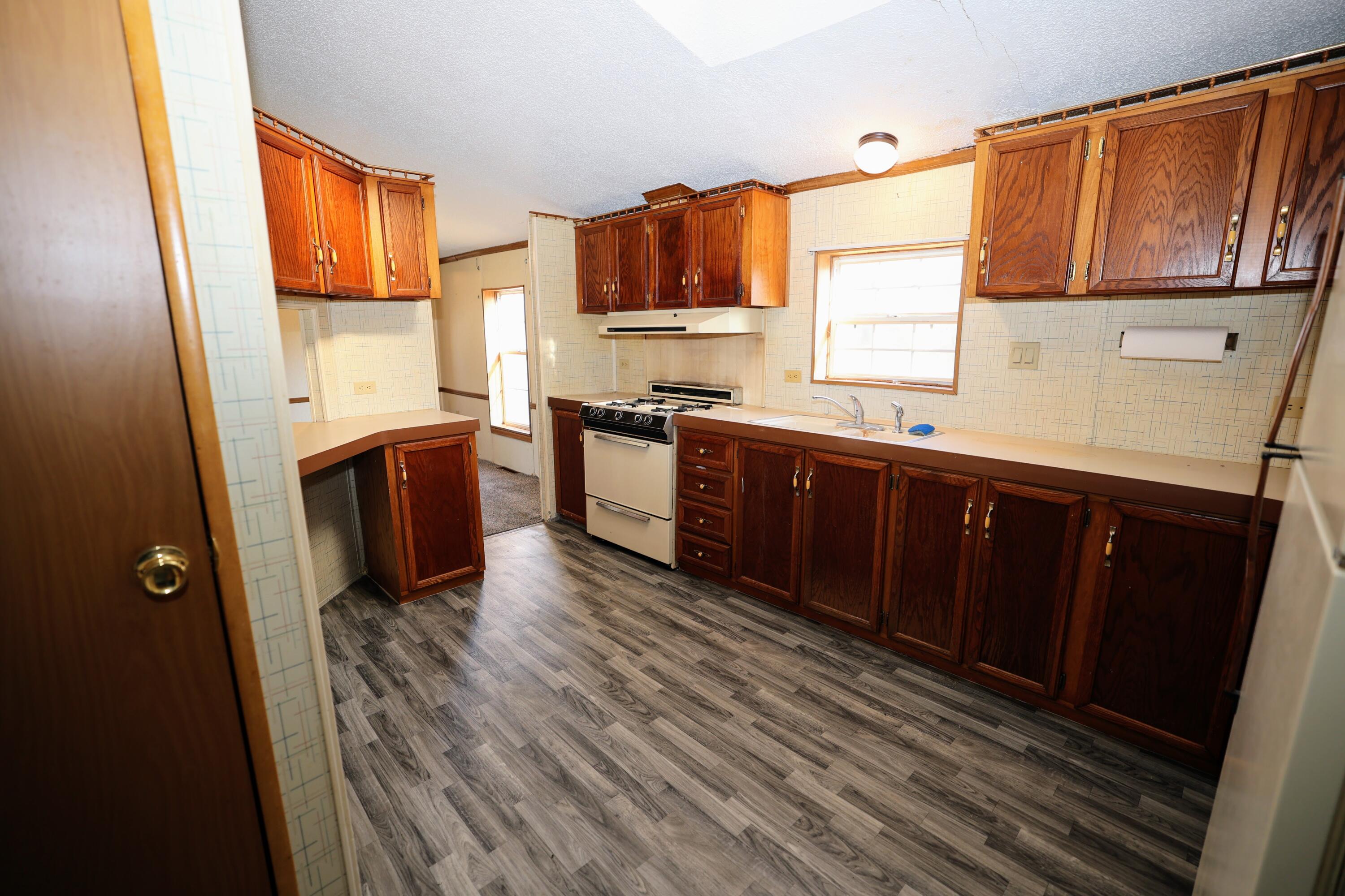 1767 Flanders Road Charlotte, MI 48813 - Photo 60 of 82 66