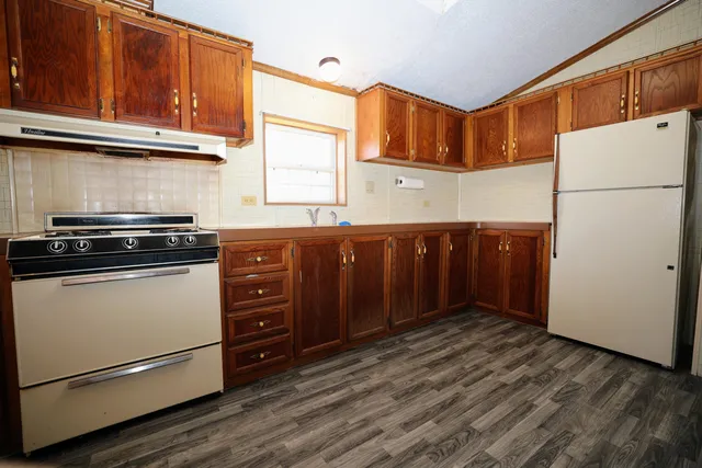 $899,000 | 1767 Flanders Road, Charlotte, MI 48813