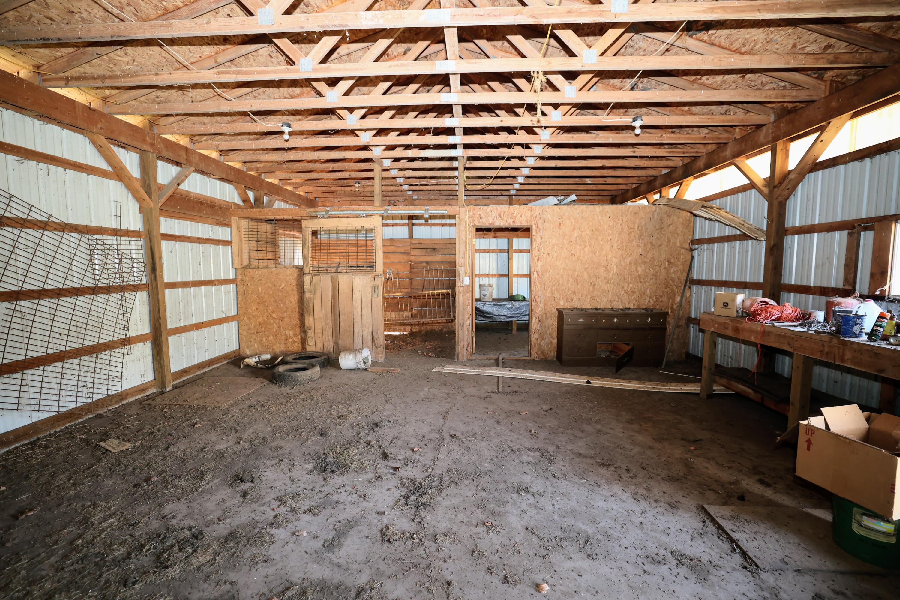 1767 Flanders Road Charlotte, MI 48813 - Photo 74 of 82 79