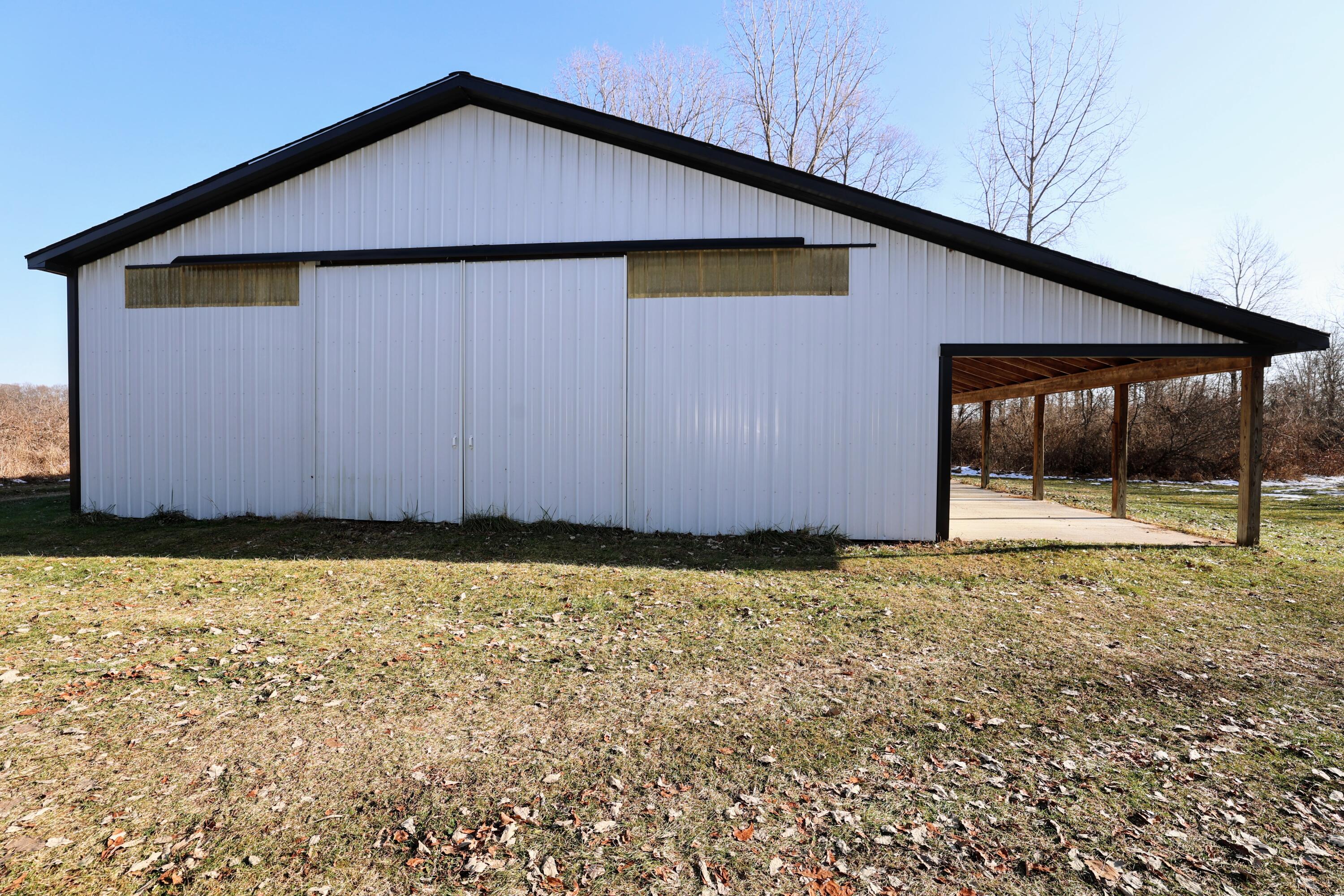 1767 Flanders Road Charlotte, MI 48813 - Photo 77 of 82 82