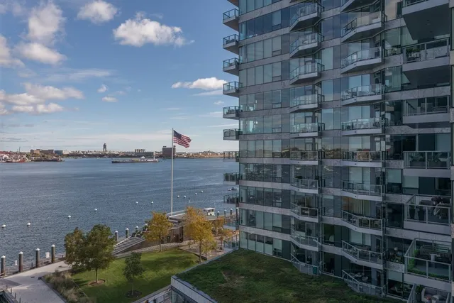 a picture of city view