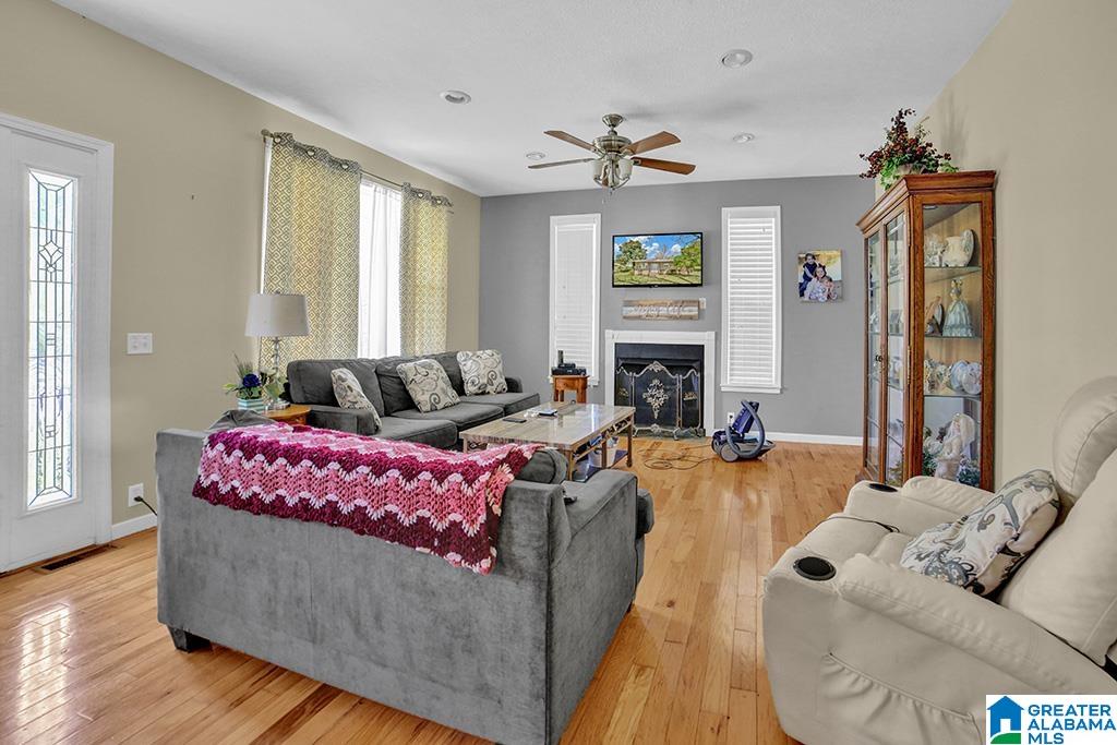 6736 Roper Road Trussville, AL 35173 - Photo 3 of 9