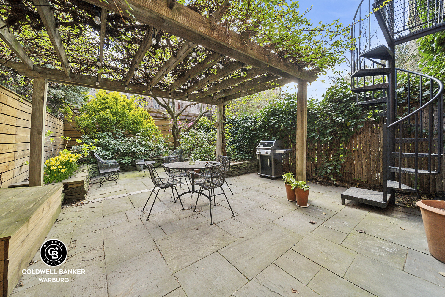 548 State Street Brooklyn, NY 11217 - Photo 11 of 12