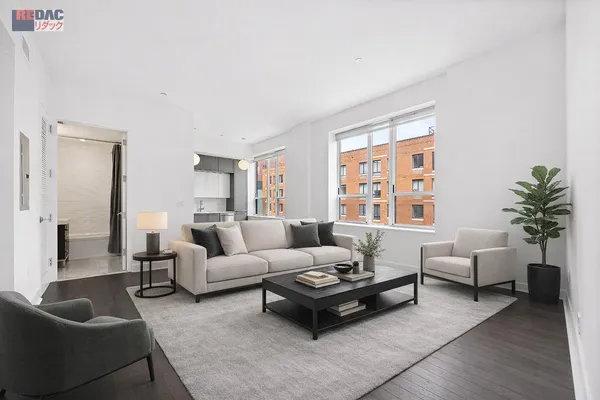 $1,080,000 | 416 West 52nd Street, Unit 502 | Hell's Kitchen