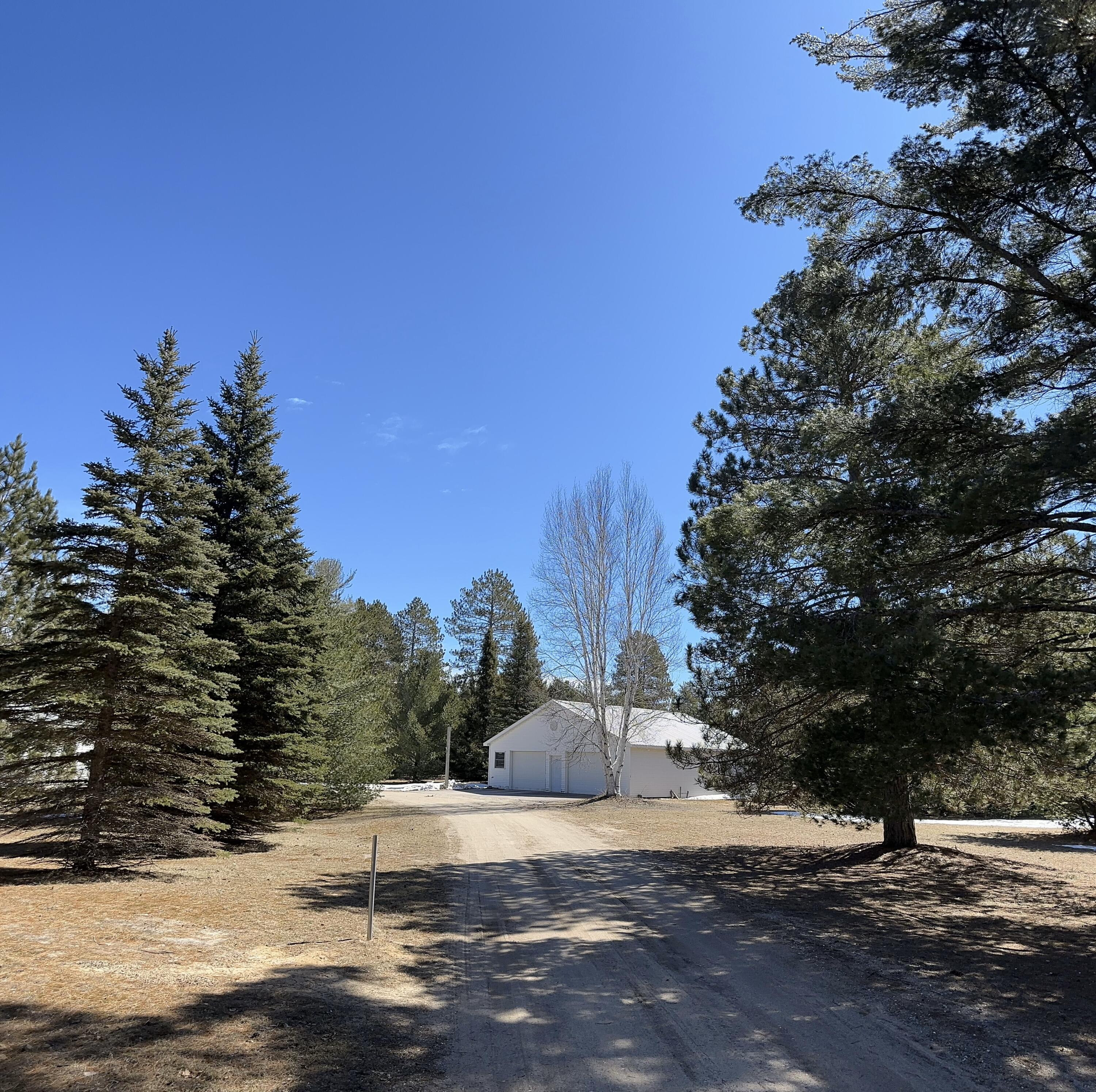 6524 Timber Lost Road Paradise, MI 49768 - Photo 3 of 64 Gallery Image 3