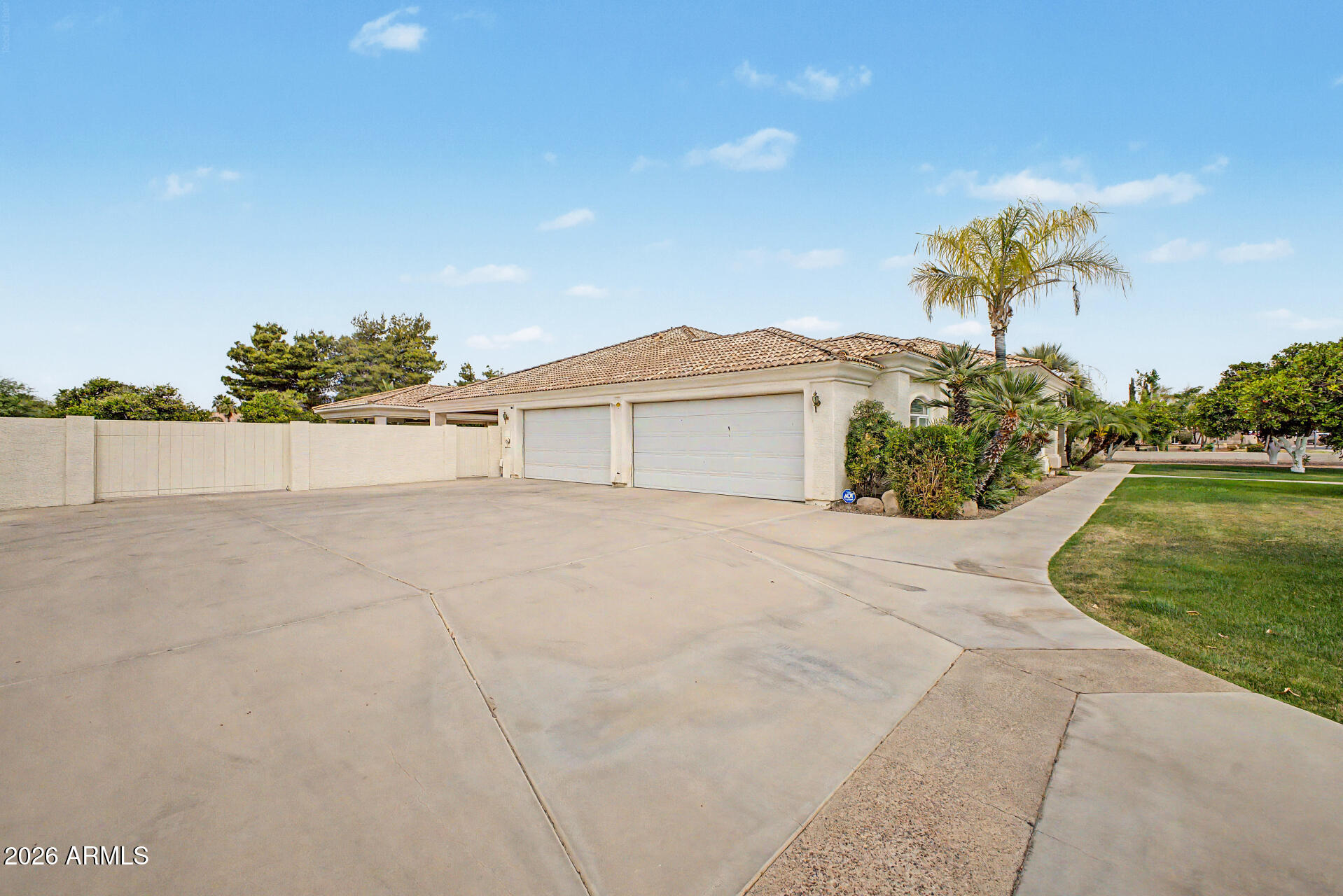 2266 North Lemon Mesa, AZ 85215 - Photo 48 of 62 48 - Lemon 2266