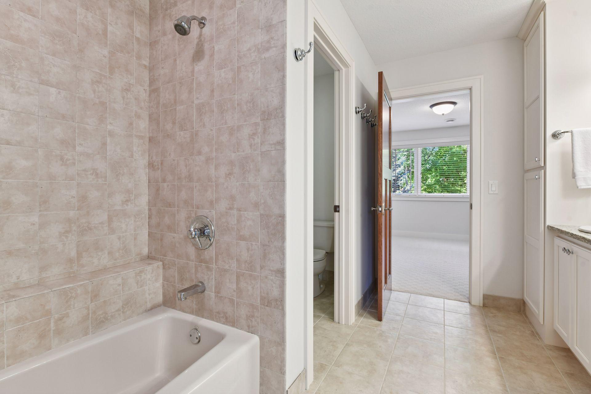 4694 Baycliffe Drive Excelsior, MN 55331 - Photo 54 of 100