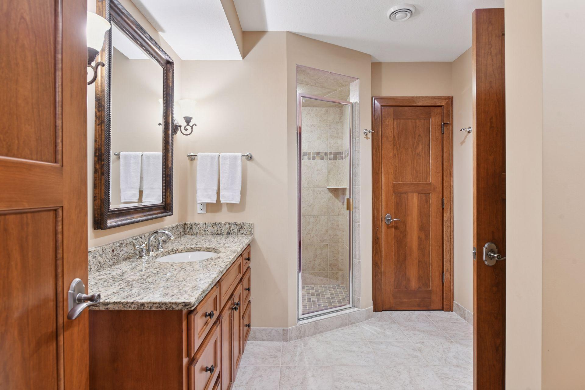 4694 Baycliffe Drive Excelsior, MN 55331 - Photo 71 of 100