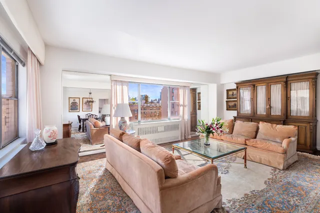 $1,345,000 | 11 East 86th Street, Unit 19B | Upper East Side