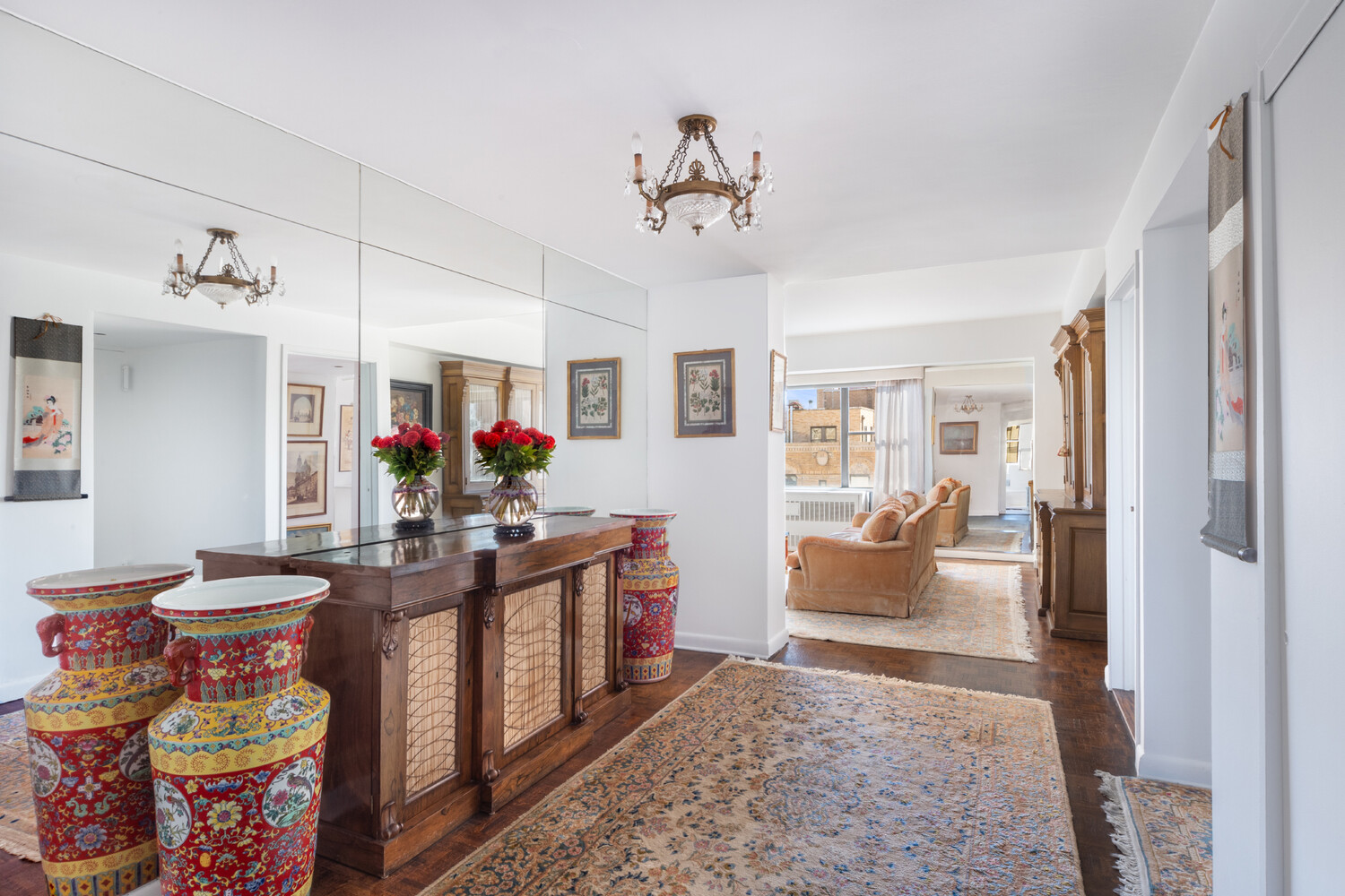 11 East 86th Street, Unit 19B Manhattan, NY 10028 - Photo 2 of 9