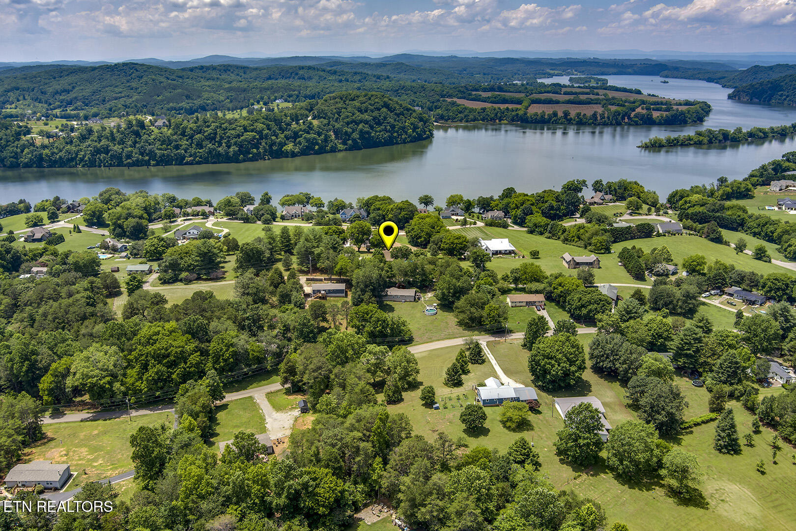 132 Morris Road Kingston, TN 37763 - Photo 56 of 60 56_MorrisLane_132_WideBirdseye03