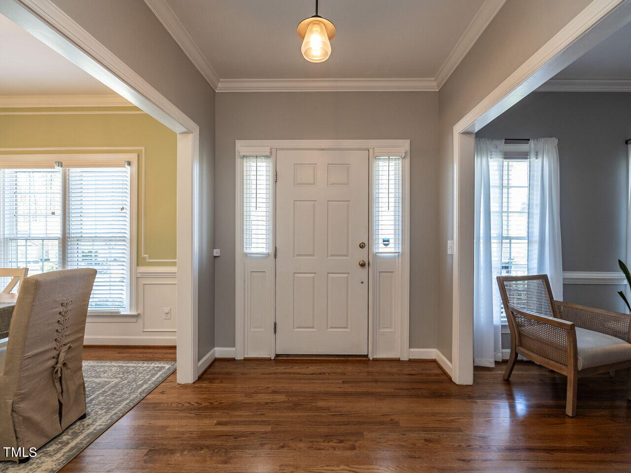 6612 Arbor Grande Way Raleigh, NC 27615 - Photo 3 of 30 005-1280x960-foyer