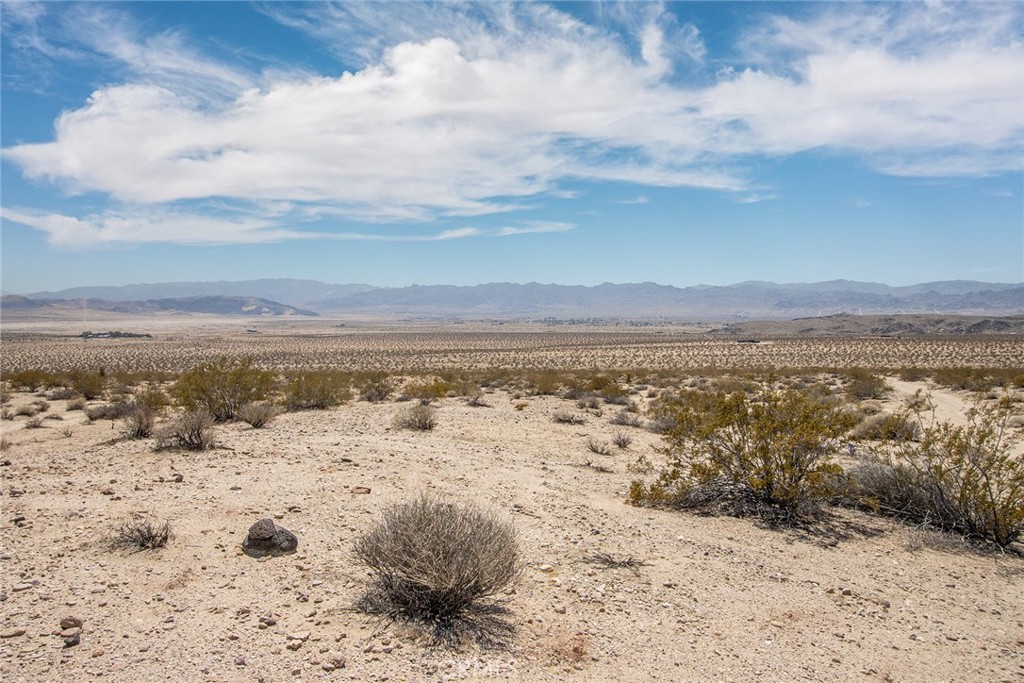 1234 Sunever Road Joshua Tree, CA 92252 - Photo 12 of 17 a view of ocean view with beach