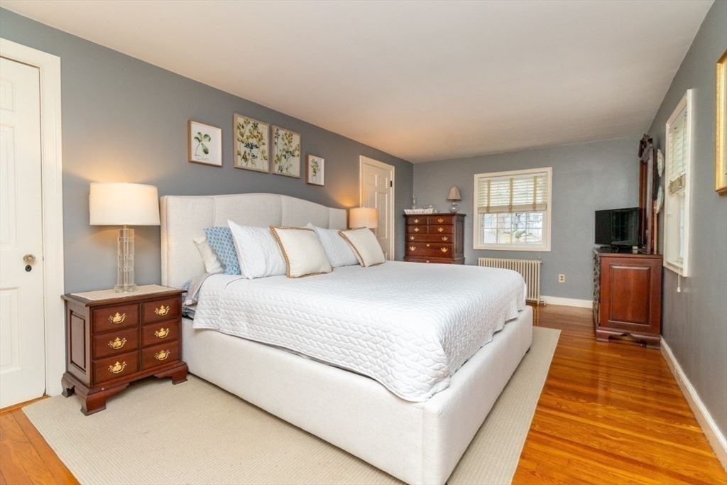 484 Brook Road Milton, MA 02186 - Photo 19 of 38