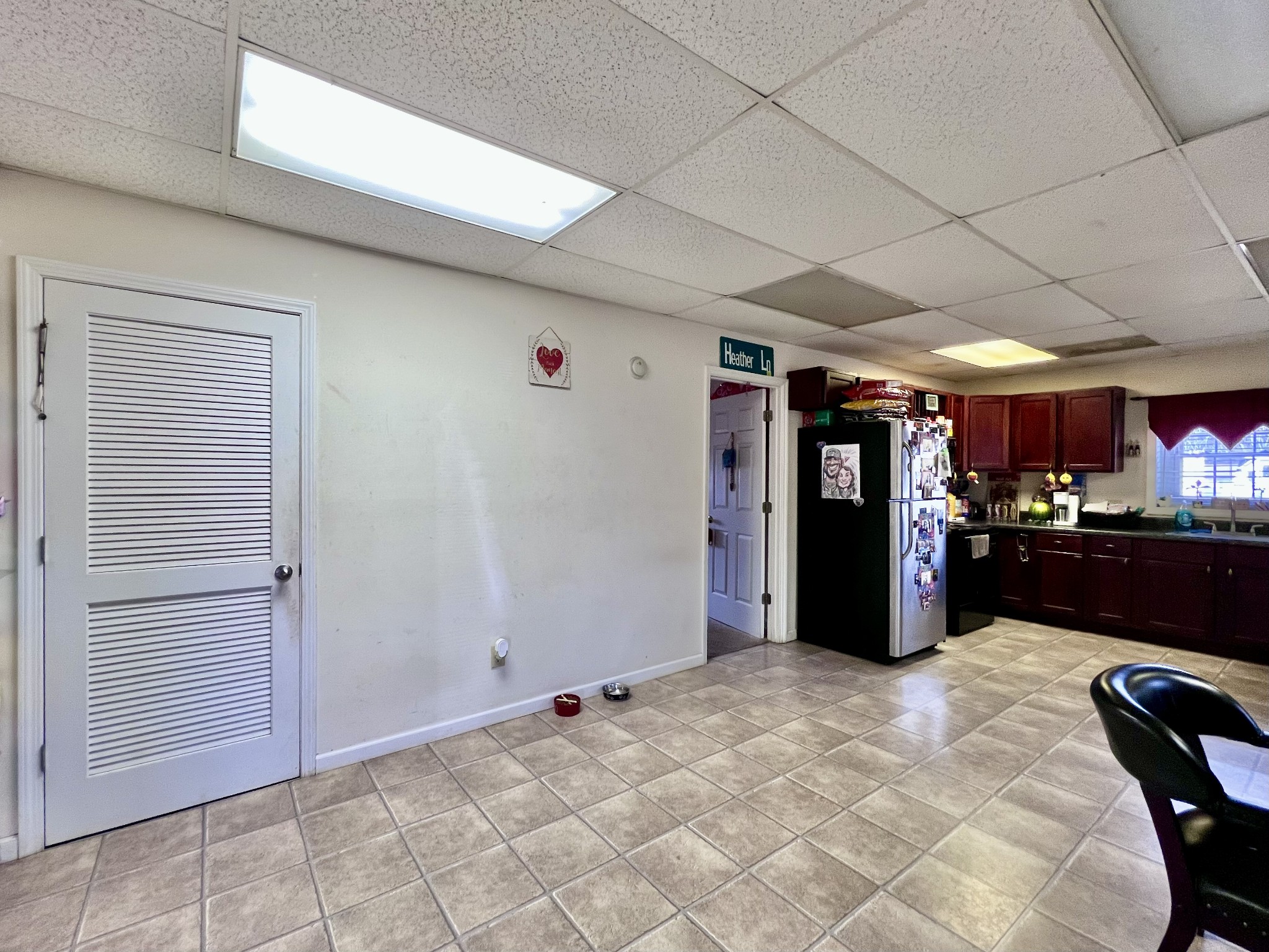 9 Ford Road Leoma, TN 38468 - Photo 8 of 19 a view of a kitchen with refrigerator and workspace