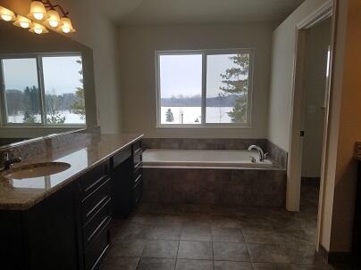 9626 Valley View Drive Saline, MI 48176 - Photo 49 of 53 20161221_140500