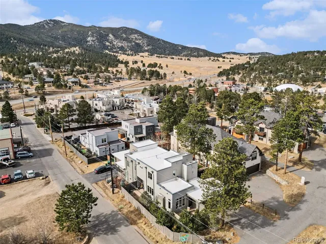 $725,000 | 3069 Bergen Point Trail, Evergreen, CO 80439