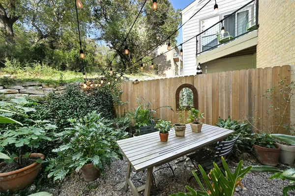 $1,895 | 6600 Valleyside Road, Unit B6, Austin, TX 78731