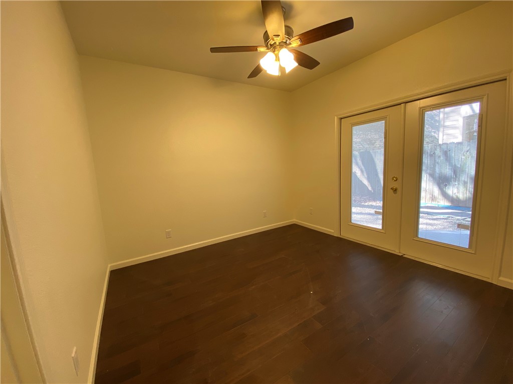 6600 Valleyside Road, Unit B6 Austin, TX 78731 - Photo 11 of 20