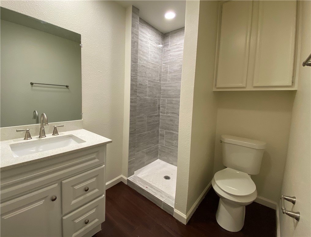 6600 Valleyside Road, Unit B6 Austin, TX 78731 - Photo 12 of 20