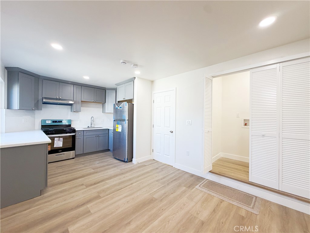 320 East Marshall Street, Unit B San Gabriel, CA 91776 - Photo 7 of 27