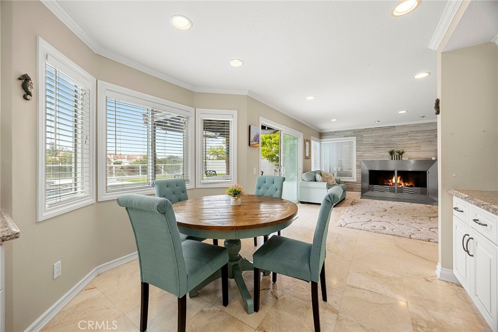 6 Sand Pointe Laguna Niguel, CA 92677 - Photo 19 of 49 a dining room with furniture and window