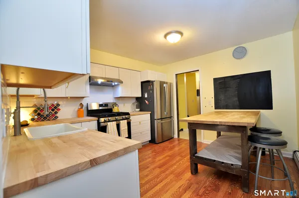 $390,000 | 121 Wedgewood Drive, Torrington, CT 06790
