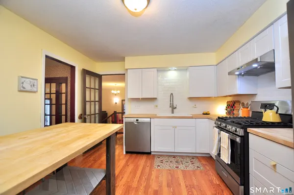$390,000 | 121 Wedgewood Drive, Torrington, CT 06790