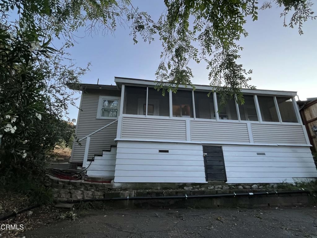 7078 High Cliff Trail Tujunga, CA 91042 - Photo 32 of 47 1000056876