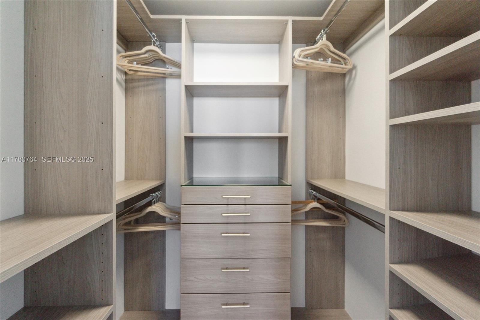 100 Lincoln Road, Unit 1218 Miami Beach, FL 33139 - Photo 16 of 27 Photo 16