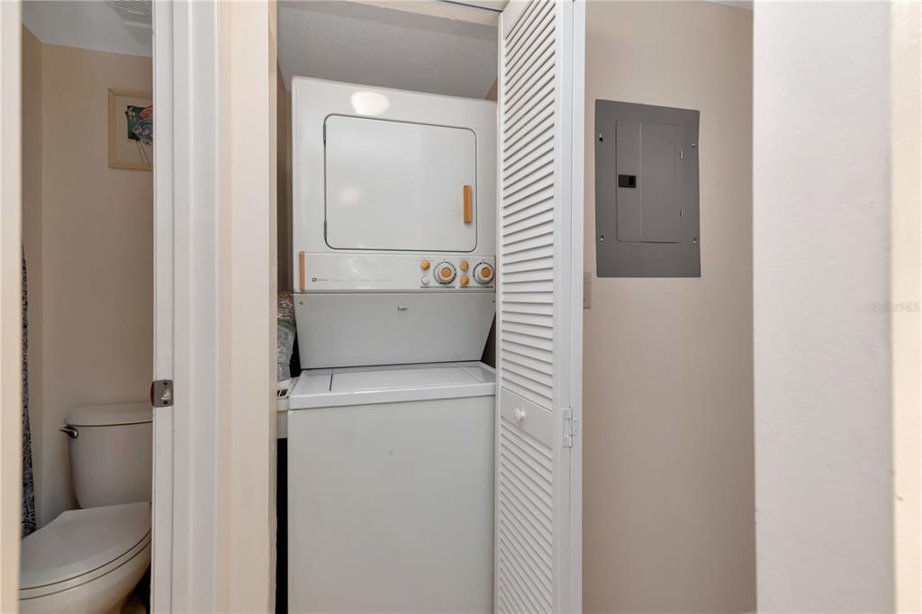 11485 Oakhurst Road, Unit A105 Largo, FL 33774 - Photo 19 of 34