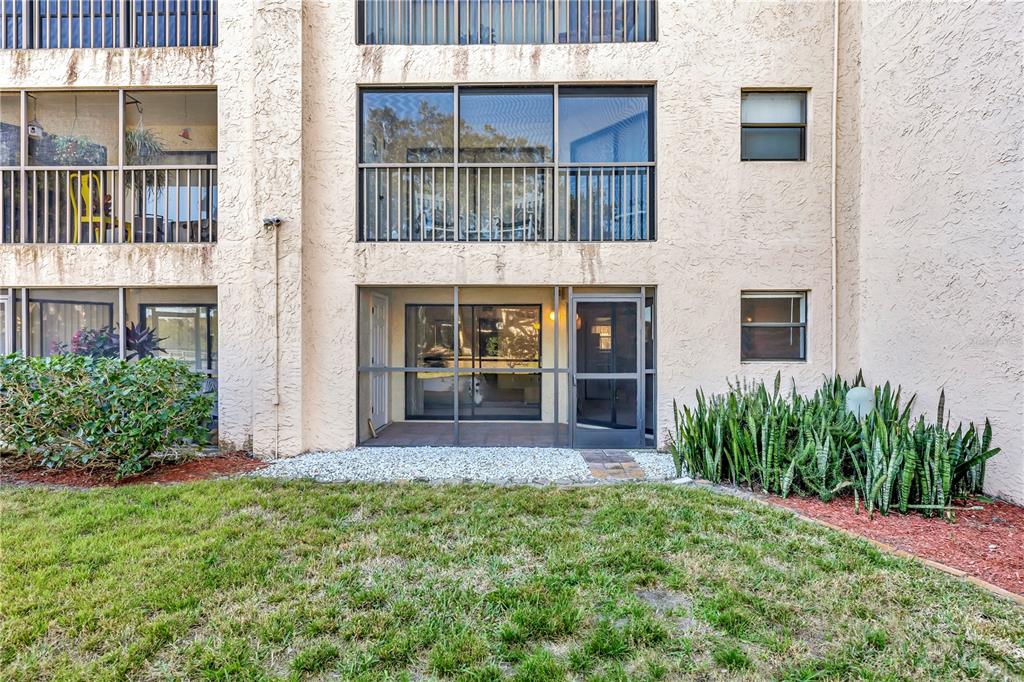 11485 Oakhurst Road, Unit A105 Largo, FL 33774 - Photo 24 of 34