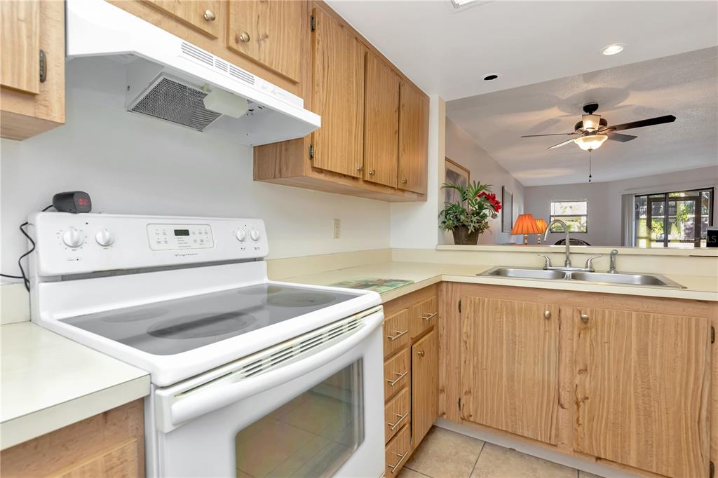 11485 Oakhurst Road, Unit A105 Largo, FL 33774 - Photo 6 of 34