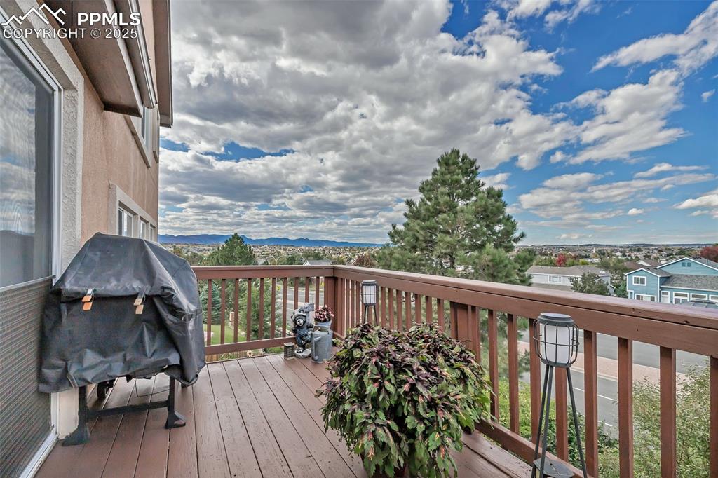 7120 Highcroft Drive Colorado Springs, CO 80922 - Photo 46 of 50 a view of balcony with furniture
