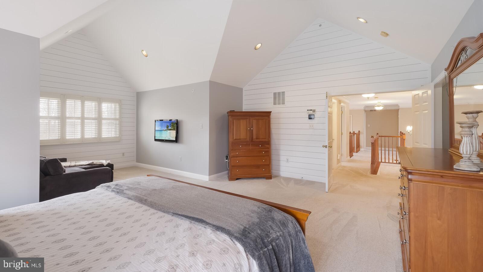 2522 Lockleigh Road Jamison, PA 18929 - Photo 25 of 58 Primary Suite