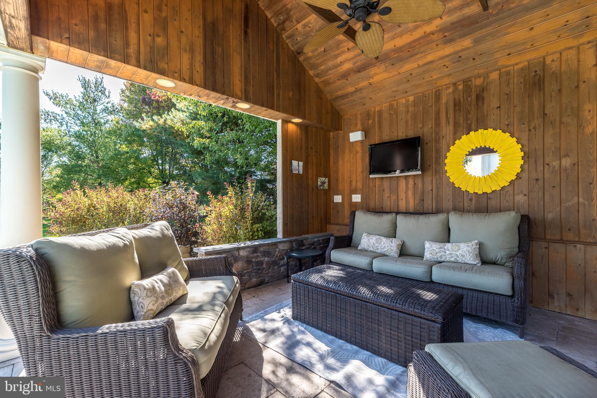 2522 Lockleigh Road Jamison, PA 18929 - Photo 45 of 58 Pool house