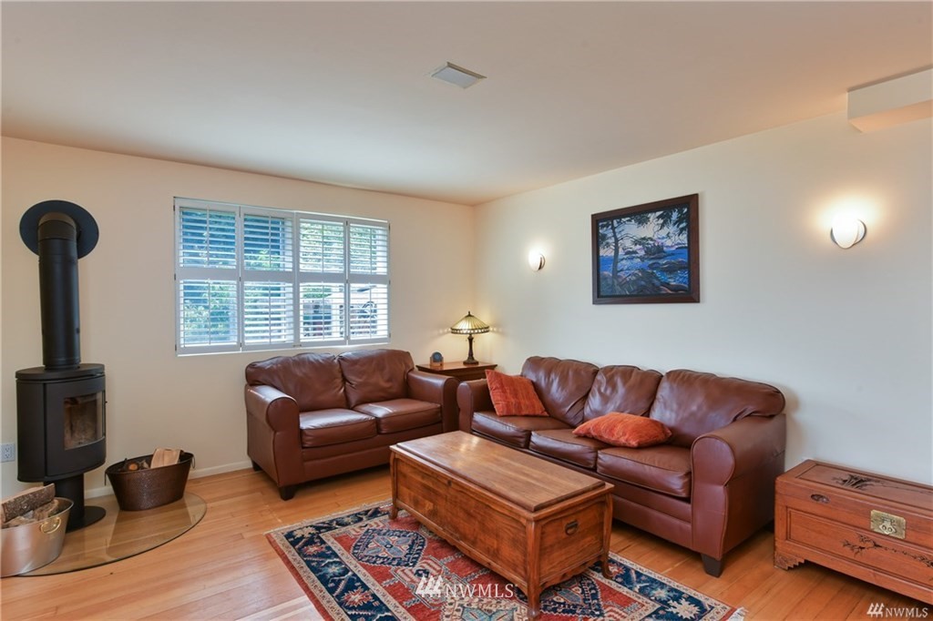 4717 Guemes Island Road Anacortes, WA 98221 - Photo 12 of 19 Gallery Image 12