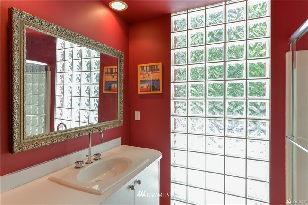 4717 Guemes Island Road Anacortes, WA 98221 - Photo 15 of 19 Gallery Image 15